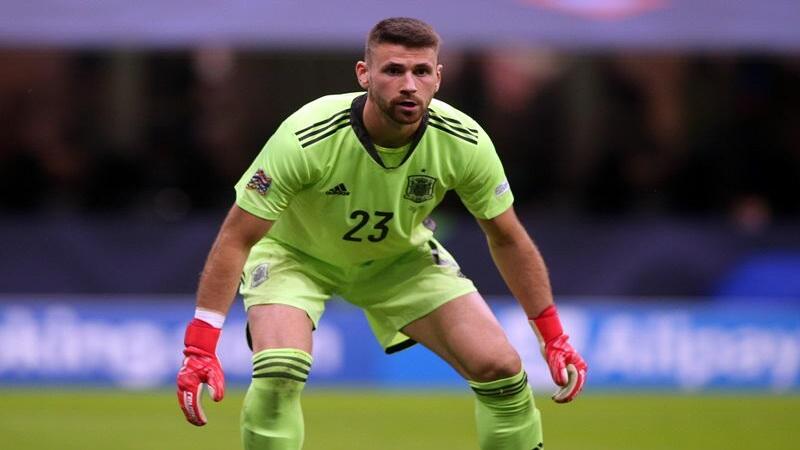 烏奈·西蒙·門迪比爾(Unai Simón Mendibil) 烏奈·西蒙·門迪比爾(Unai Simón Mendibil)